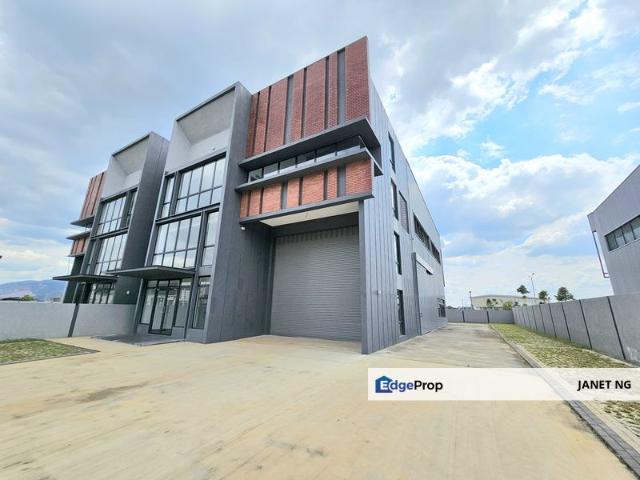 Warehouse for rent in Selayang, Selangor