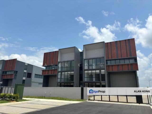 Warehouse for sale in Selayang, Selangor