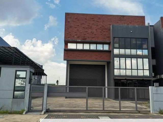 Warehouse for sale in Selayang, Selangor