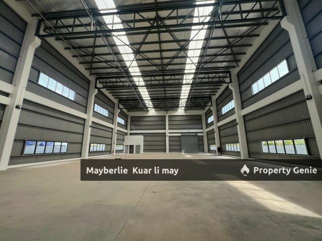 Warehouse for sale in Selayang, Selangor