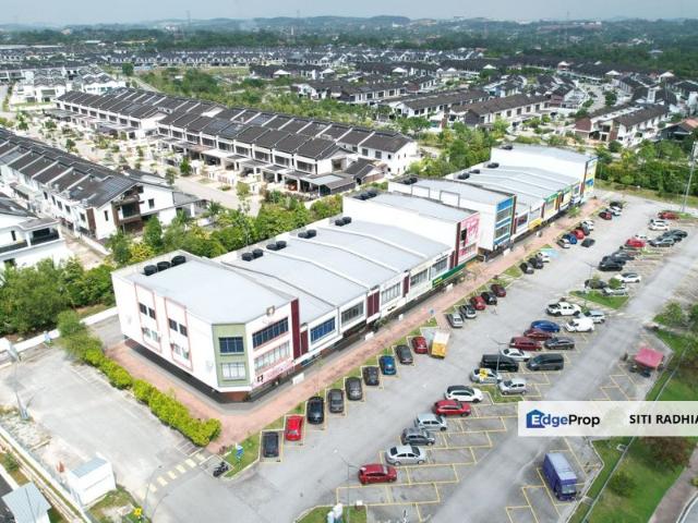 Shop for sale in Petaling, Alam Impian