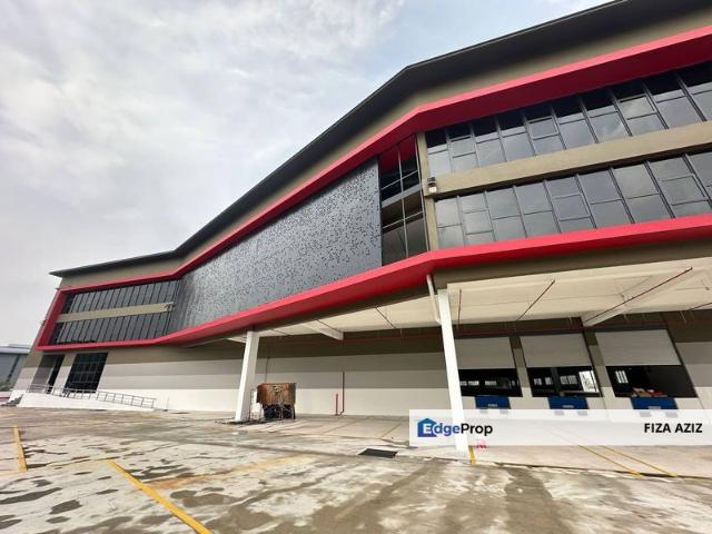 Warehouse for rent in Petaling, Alam Impian