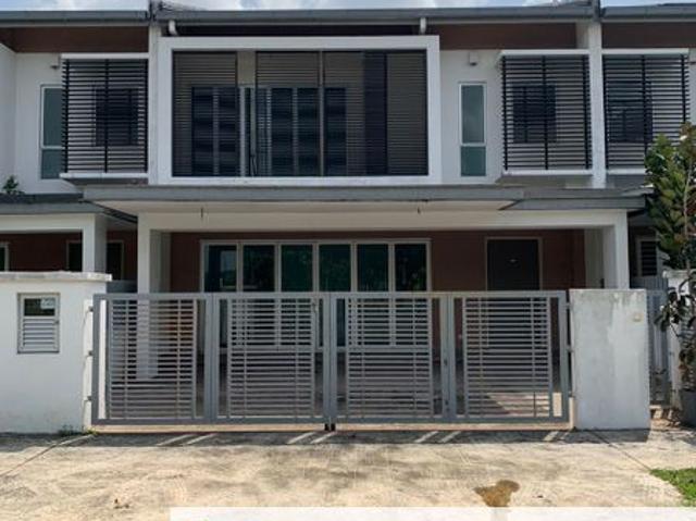 House for sale in Seksyen U16, Shah Alam