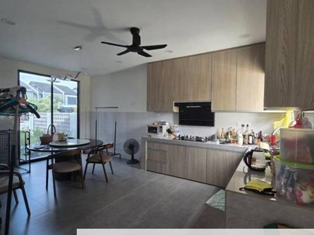 House for rent in Petaling, Alam Impian