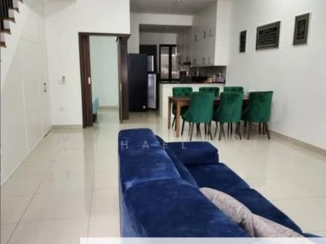 House for rent in Petaling, Alam Impian