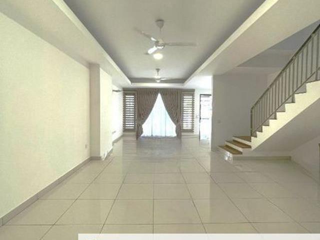 House for rent in Petaling, Alam Impian