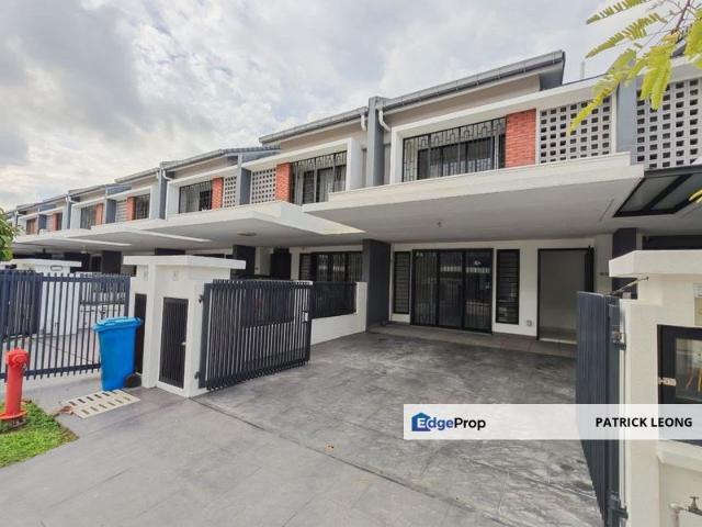 House for sale in Seksyen U17, Shah Alam