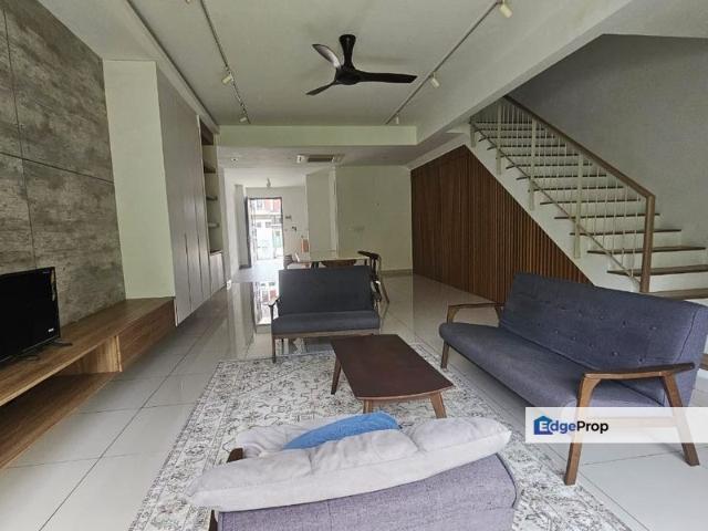 House for rent in Petaling, Alam Impian