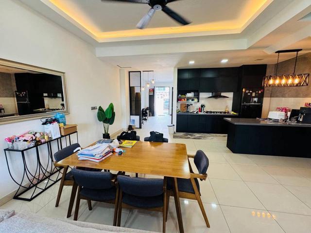 Terraced House for sale in Petaling, Alam Impian