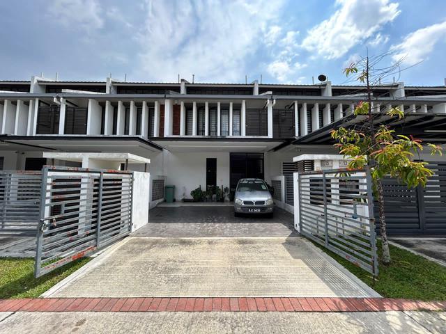 Terraced House for rent in Petaling, Alam Impian