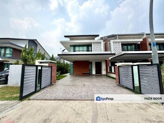 House for sale in Seksyen U15, Shah Alam