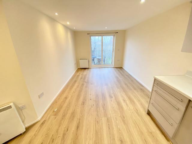 Apartment for rent in Ordsall, Salford