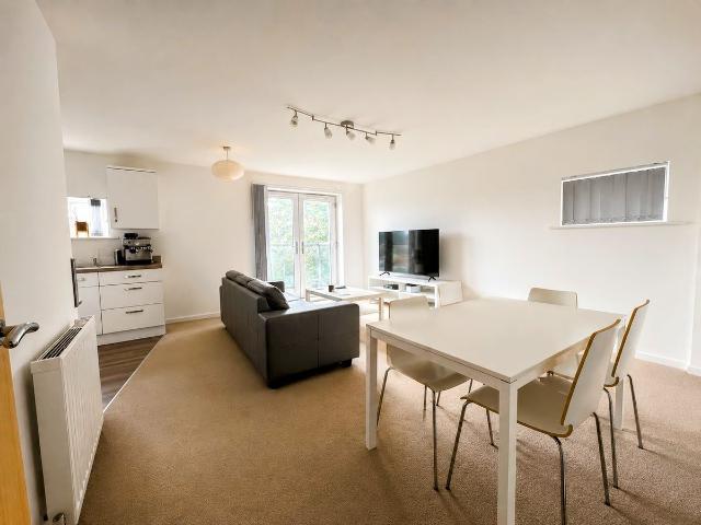 Apartment for rent in Ordsall, Salford