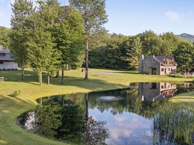 House for sale in Lake Elmore, Vermont