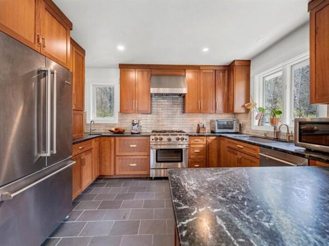 House for sale in Lake Elmore, Vermont