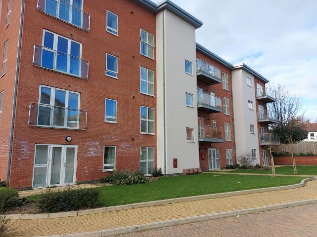 Apartment for rent in St Albans, Five Acres
