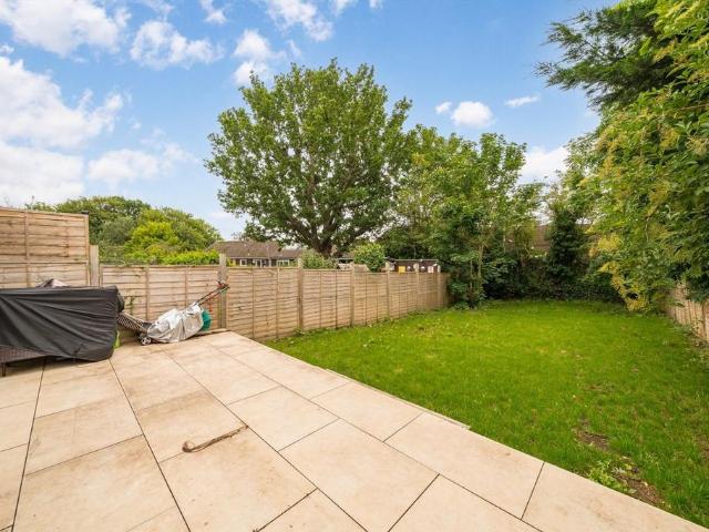 House for rent in Finchley, Greater London
