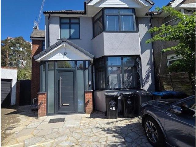 Apartment for rent in Greater London