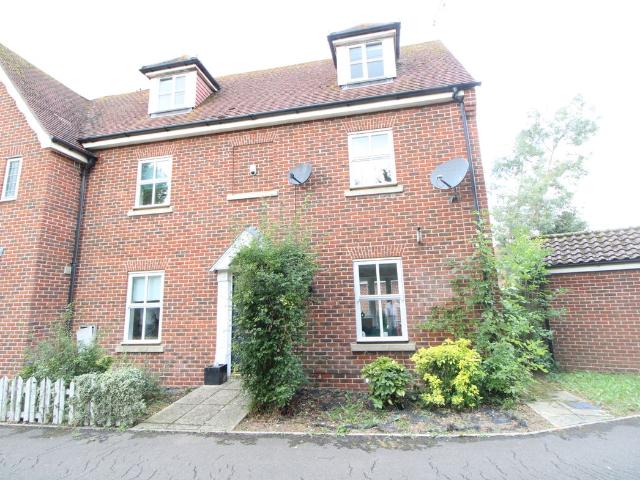 House for rent in Hythe, Fordham Heath