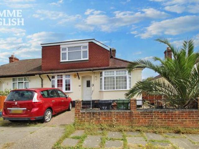 House for sale in Vange, Essex