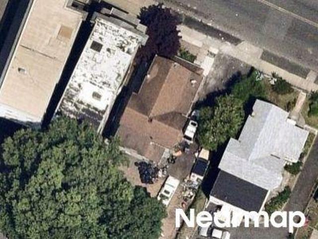 House for sale in East Orange