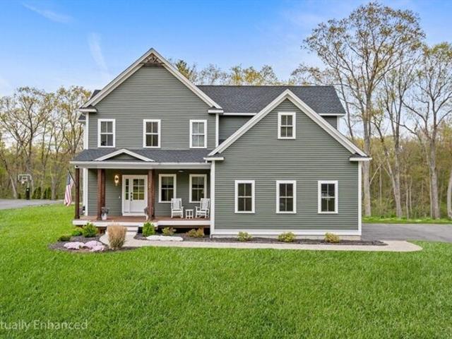 House for sale in Holden, Massachusetts