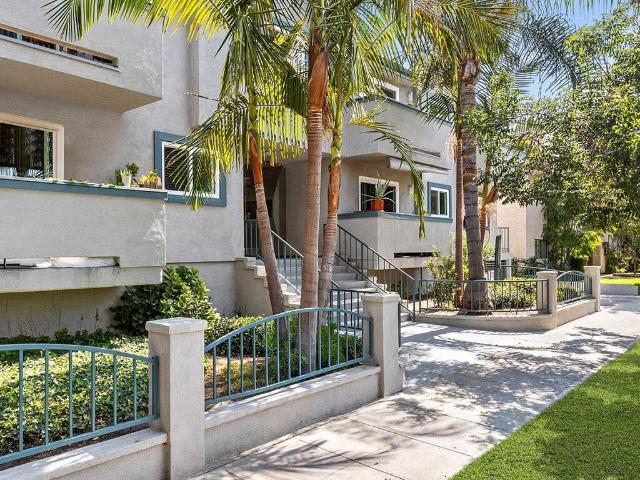 Apartment for rent in Burbank, Los Angeles County