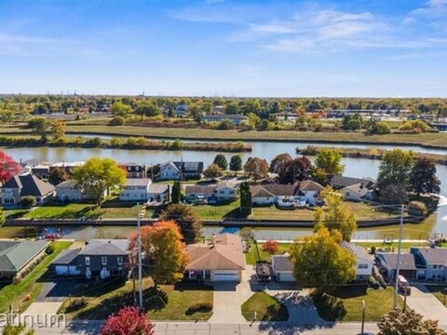 House for sale in Fort Gratiot, Michigan
