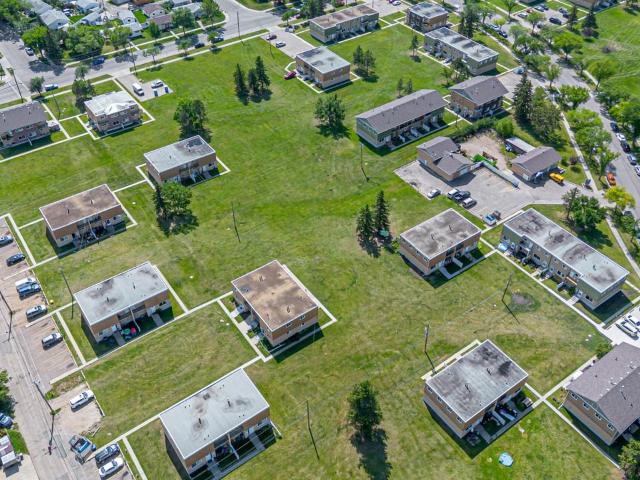 Apartment for rent in Wedgewood, Alberta