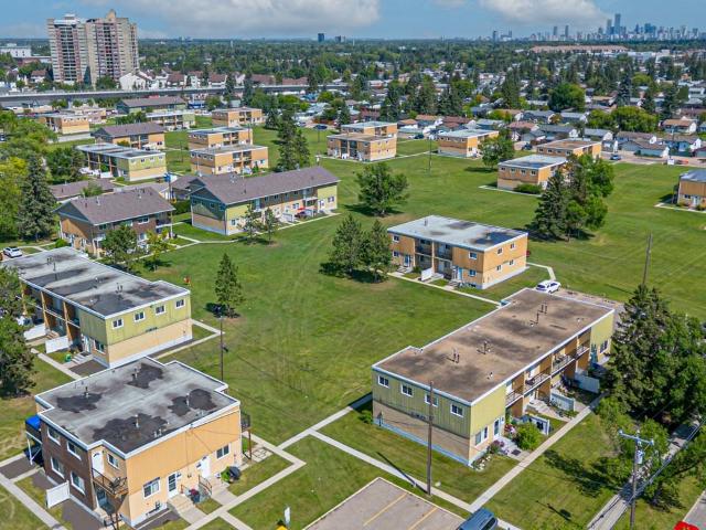 Apartment for rent in Wedgewood, Alberta