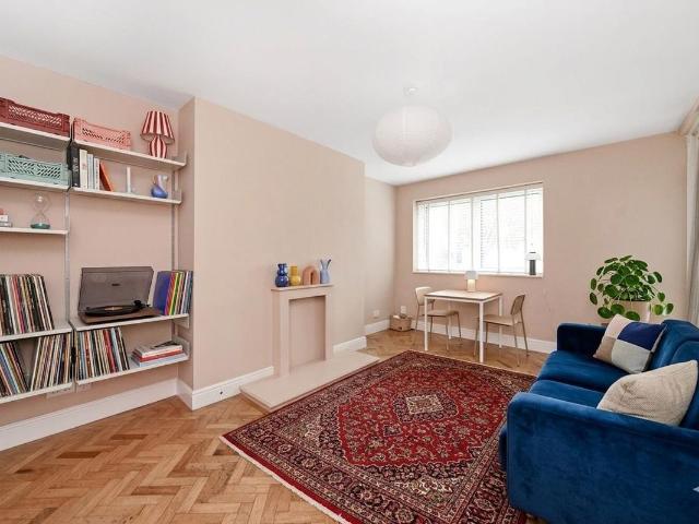 Apartment for rent in Tulse Hill, Greater London