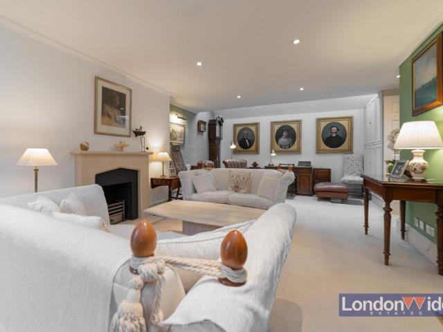 House for rent in City of Westminster, Greater London