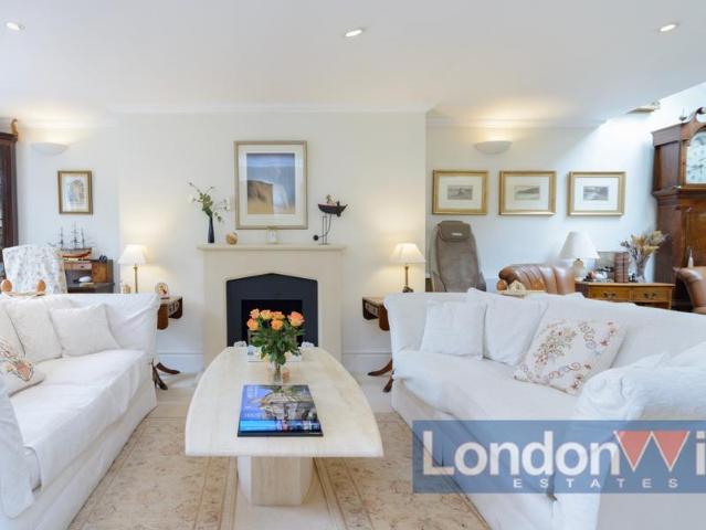 House for rent in Maida Vale, Greater London