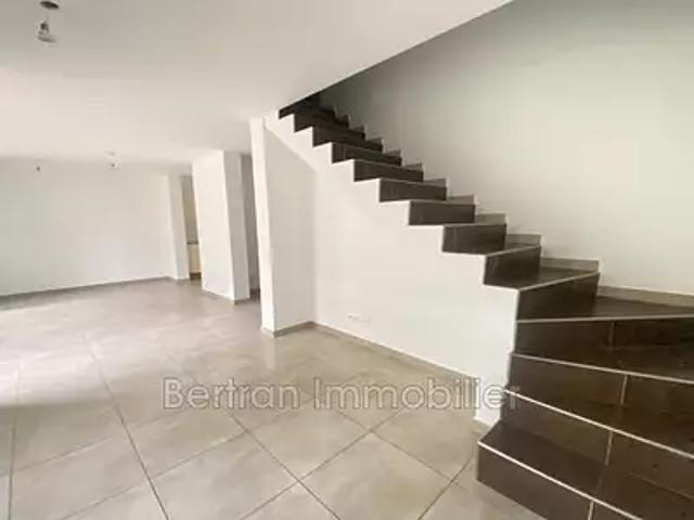Maison location à Céret, Elne