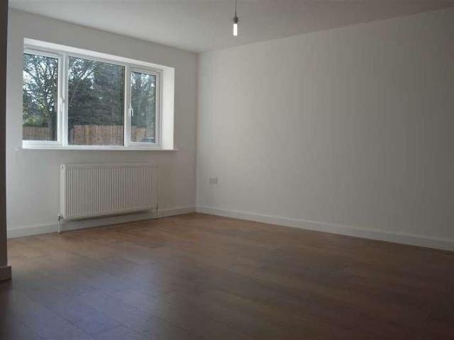 Apartment for rent in Brooklands, Dartford
