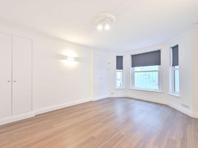 Apartment for rent in Notting Hill, Greater London
