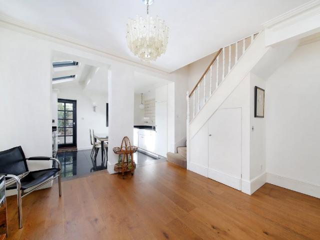 House for rent in London Borough of Wandsworth, Greater London