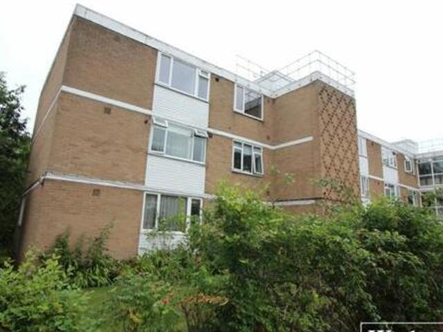 House for sale in Borehamwood, Hertsmere