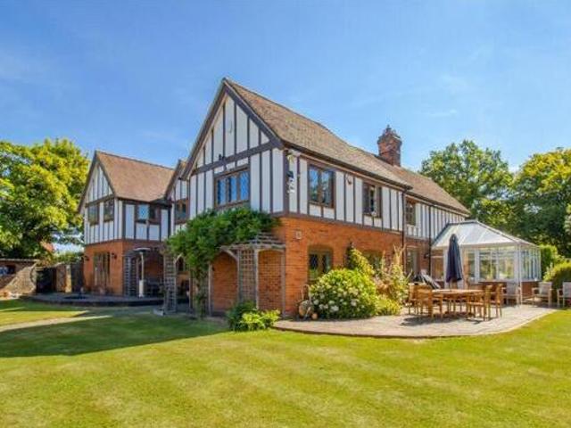 House for sale in Borehamwood, Hertfordshire
