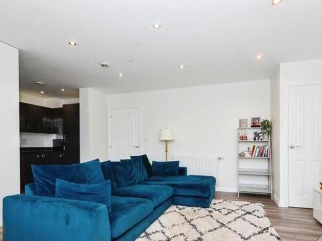 House for sale in Elstree and Borehamwood, Borehamwood