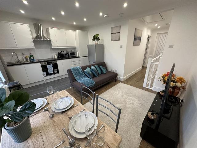 Apartment for rent in London Borough of Lewisham, Deptford