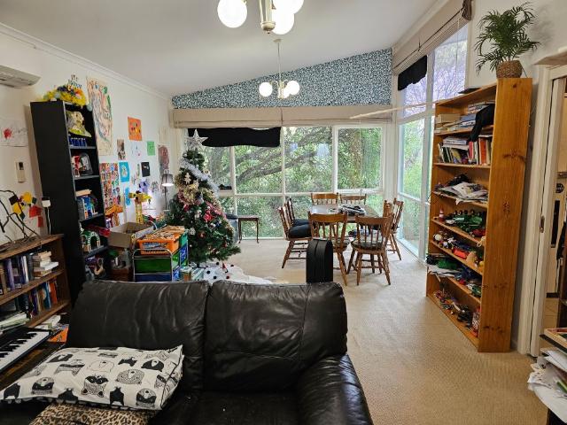 Room for rent in Camerons Creek, Victoria