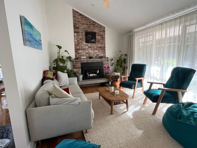 Room for rent in Camerons Creek, Victoria