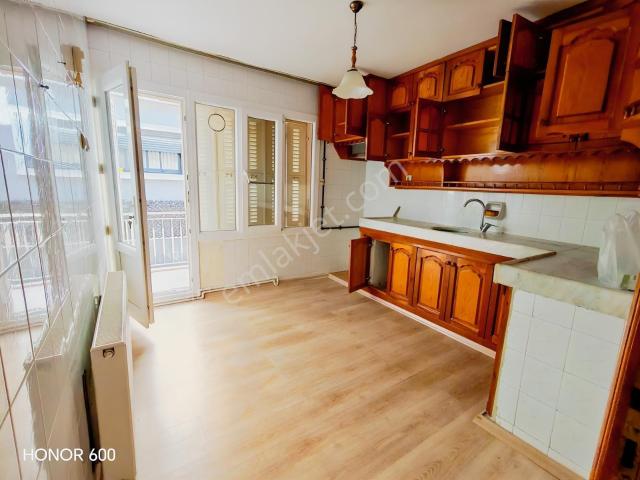 Çeltikçi Mah., Söke içerisinde kiralık mülk