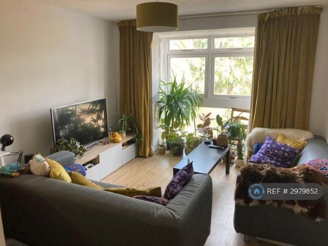 Apartment for rent in London Borough of Ealing, Greater London