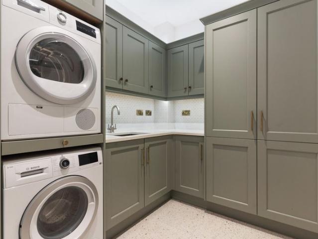 House to rent in Sandycove