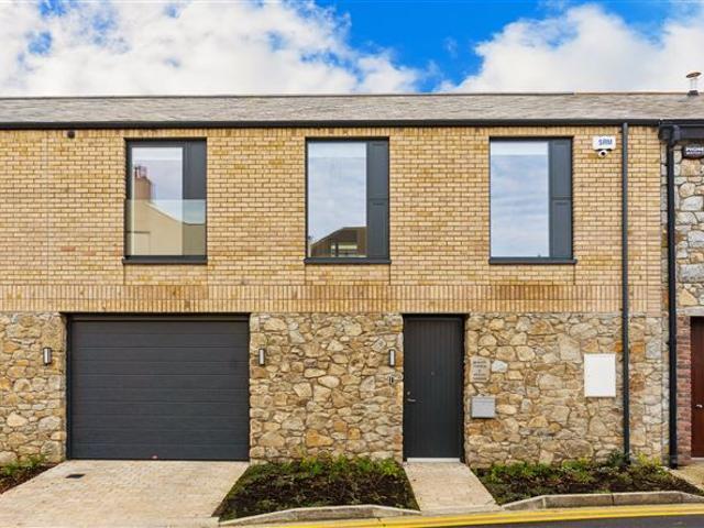 House to rent in Sandycove