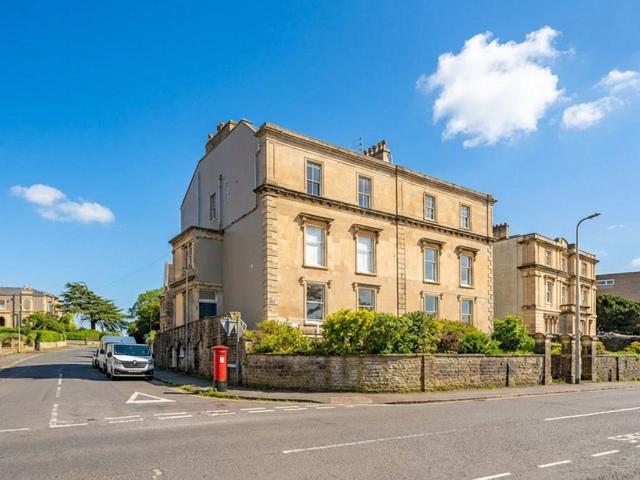 Apartment for rent in West End, Clevedon