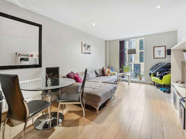 Apartment for rent in London Borough of Wandsworth, Greater London