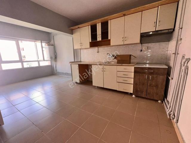 Etimesgut, Ankara içerisinde kiralık mülk